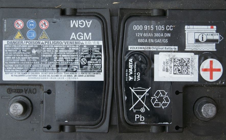 Akumulator zamontowany w Audi Q3 8U 2.0 TFSI Quattro Start-Stop benzyna 2012